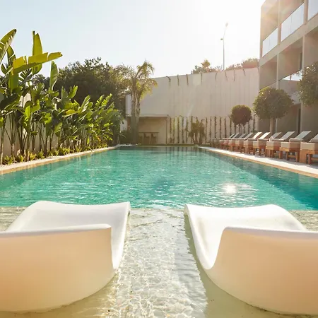 Venzi Ayayorgi-adult Only 15 Çeşme